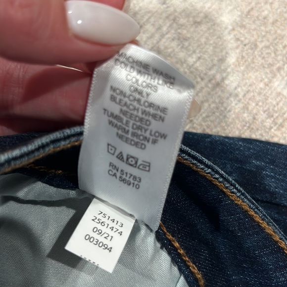 Butterfly shorts - Picture 7 of 7